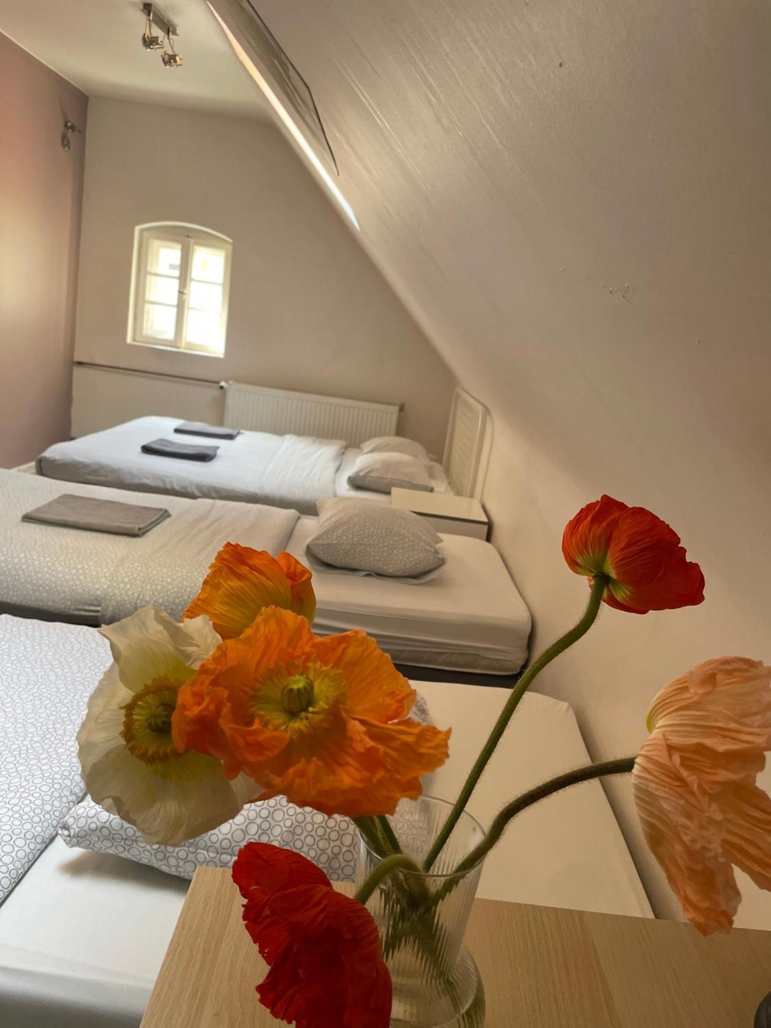 Kolysanka Private Rooms In Old Town พอซนาน ภายนอก รูปภาพ